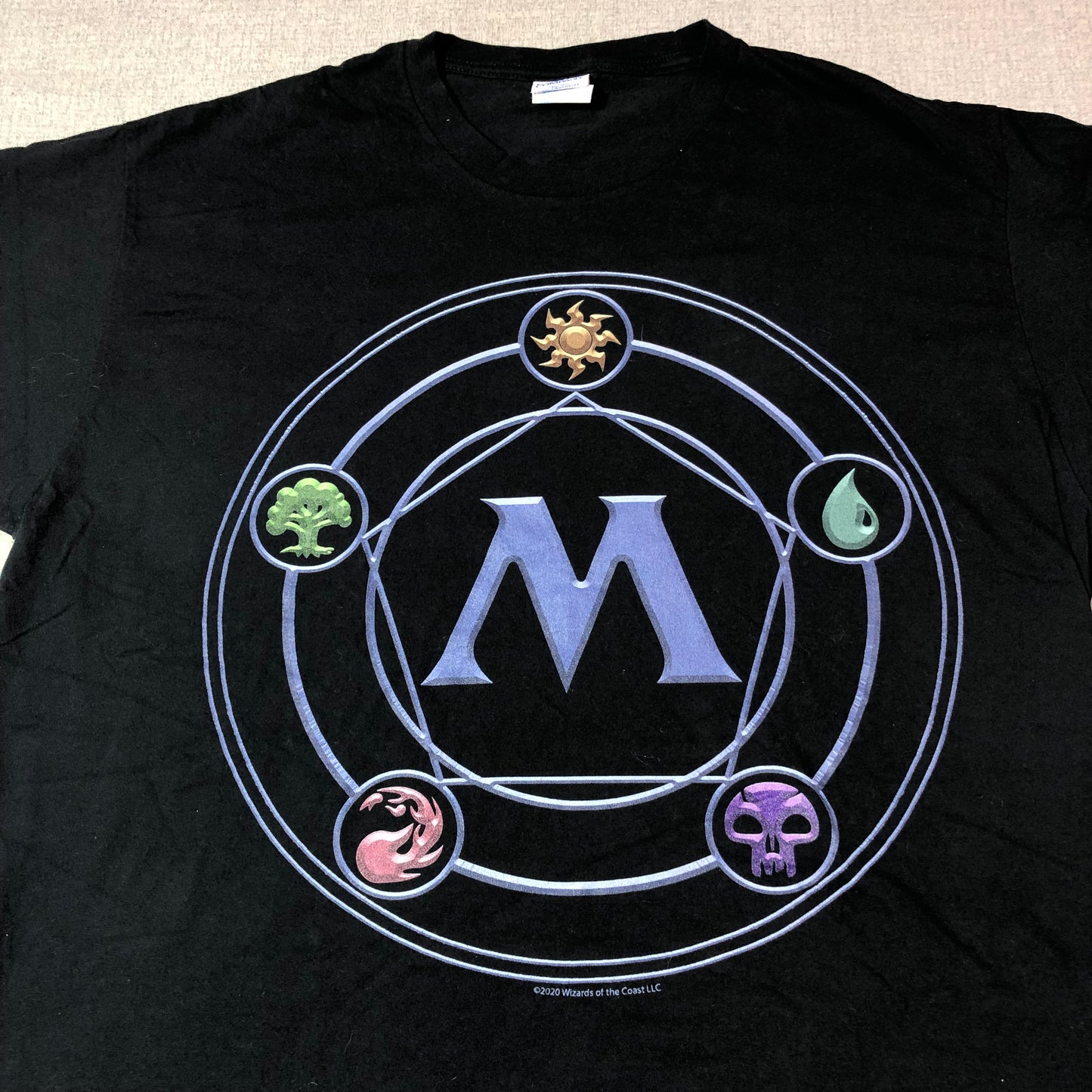MTG Magic The Gathering T-shirt Size XL Black Wizards Of The Coast 2020