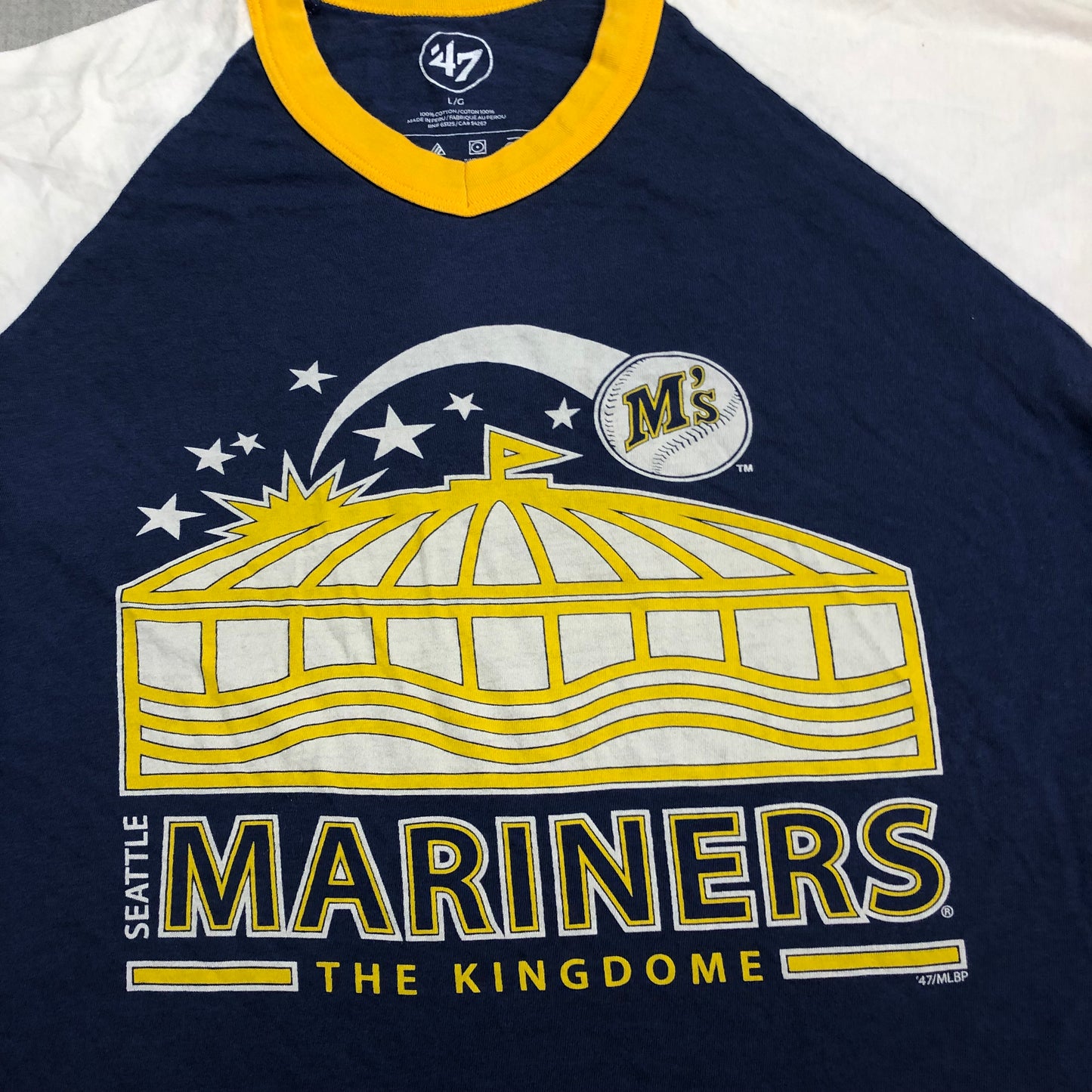 Seattle Mariners T-Shirt Men's Large The Kingdome Retro Colors Logo PREOWNED