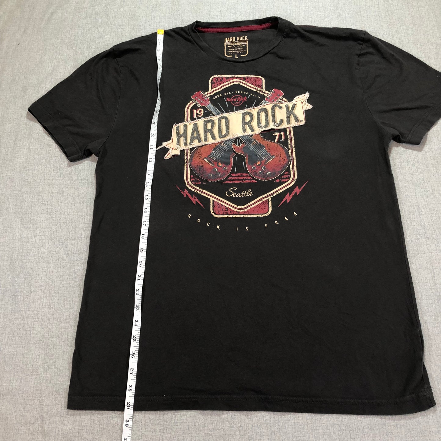 Hard Rock Cafe Seattle T-Shirt Mens L Black Graphic Logo Music Rock PREOWNED