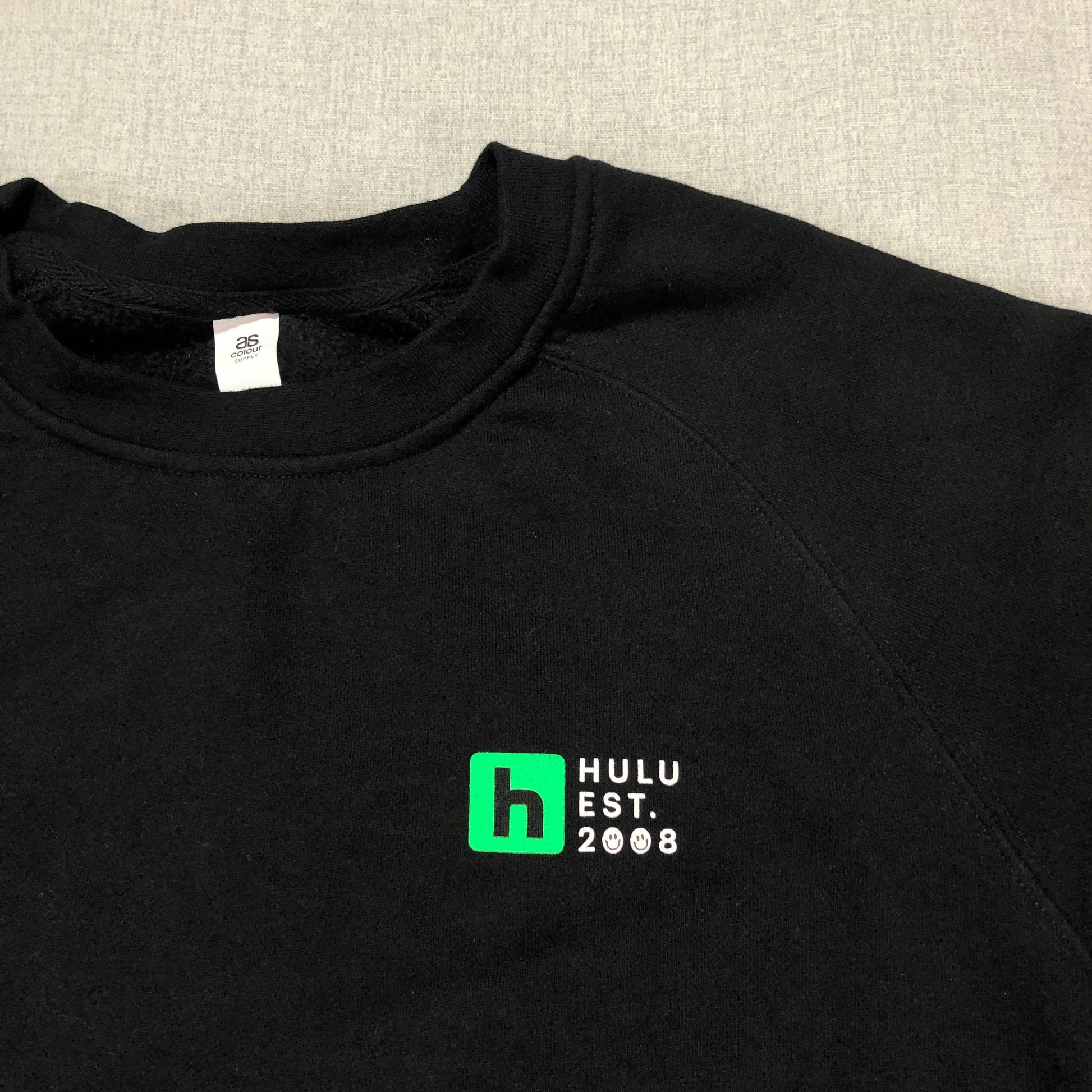 Hulu Sweatshirt Preowned