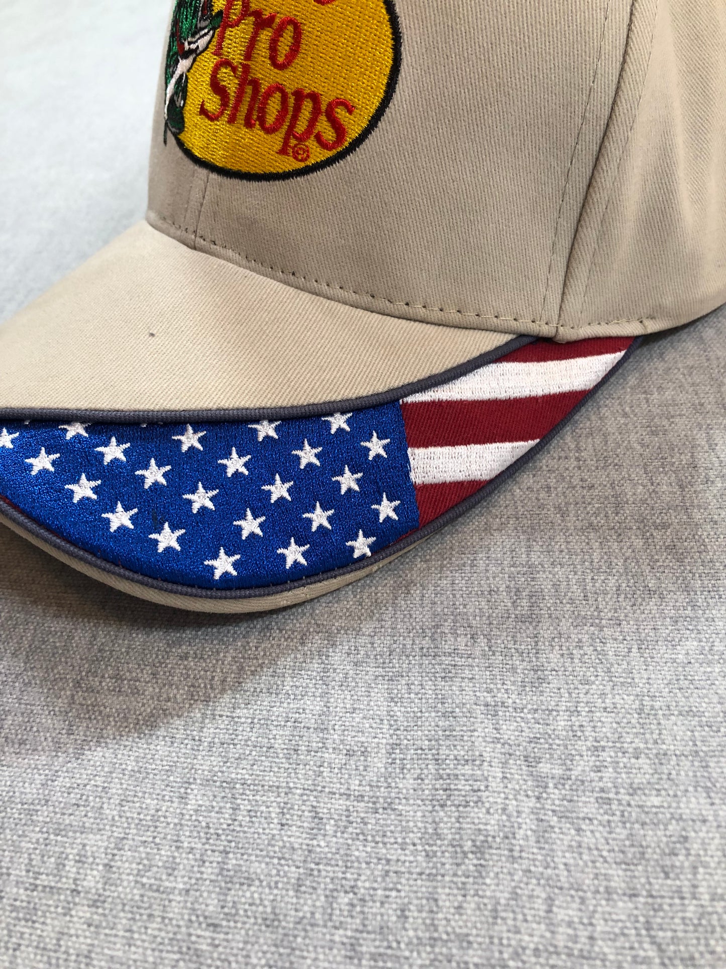 Bass Pro Shops Hat Embroidered American Flag Cap Fishing 4th of July PREOWNED